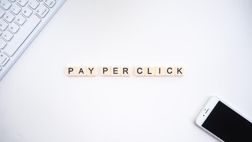 Perbandingan Google Ads & Facebook Ads, Keunggulan serta Manfaatnya Untuk Bisnis